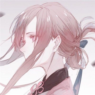 甘肃小伙挂横幅开车回老家结婚